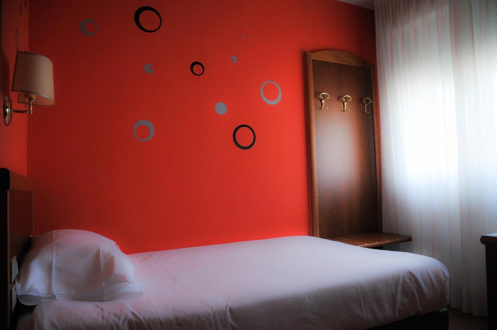 Hotel Marco Effe Mestrino Oda fotoğraf